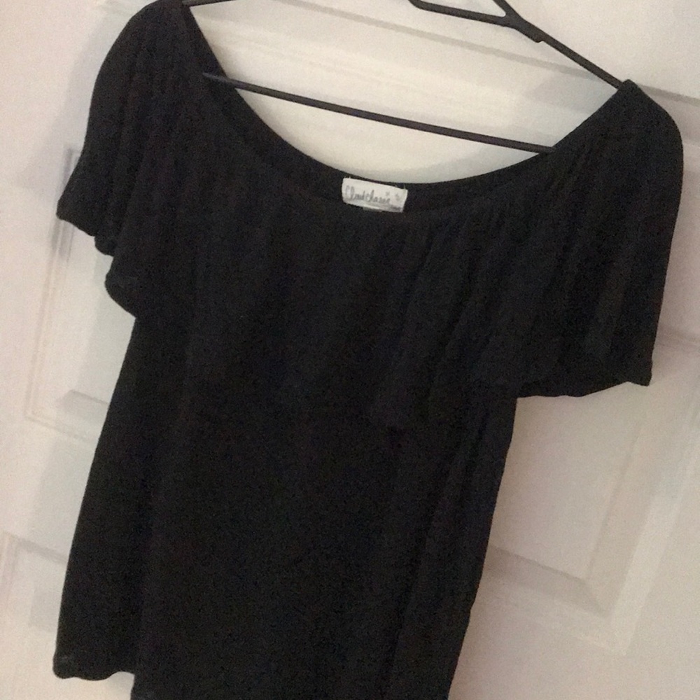 NWOT Cloud Chaser Black Flounce Top, Size Large 🖤
